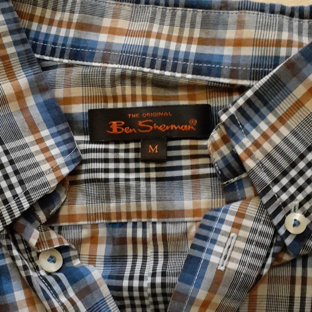 Plaid button down - Picture 3 of 3